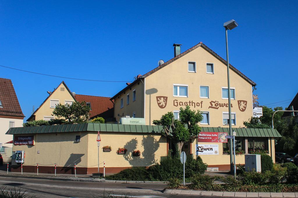 Hotel-Restaurant Und Gaestehaus Loewen Süßen Extérieur photo