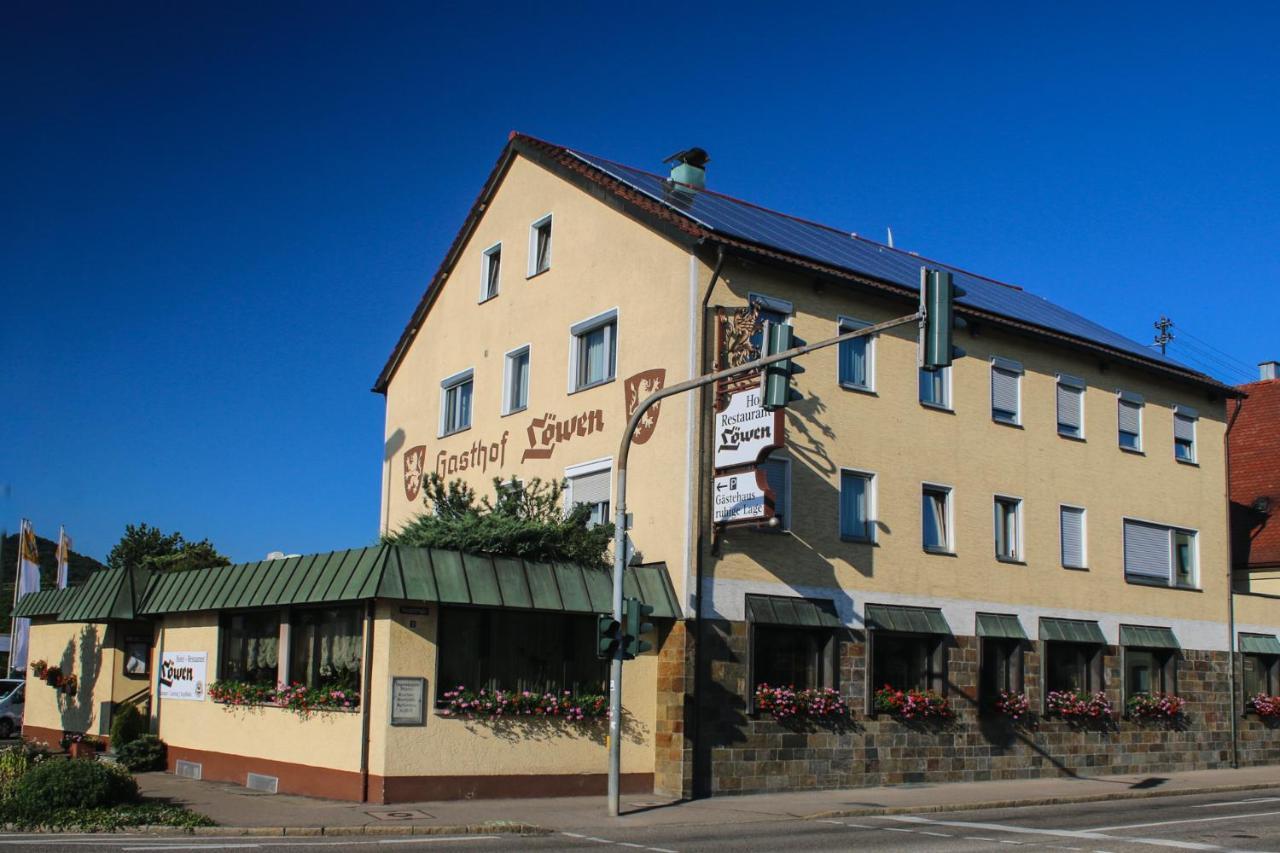 Hotel-Restaurant Und Gaestehaus Loewen Süßen Extérieur photo