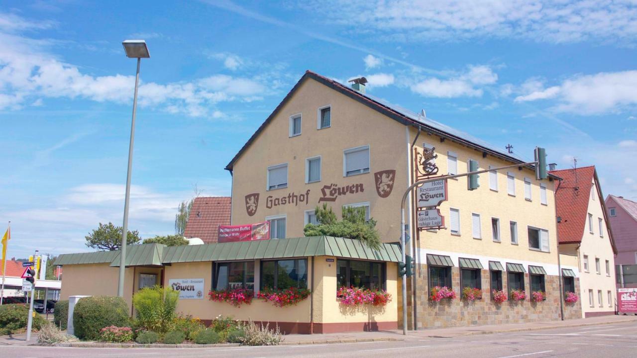 Hotel-Restaurant Und Gaestehaus Loewen Süßen Extérieur photo